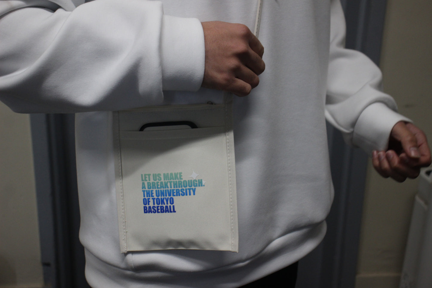 TOKYOBBC Breakthroughミニサコッシュ