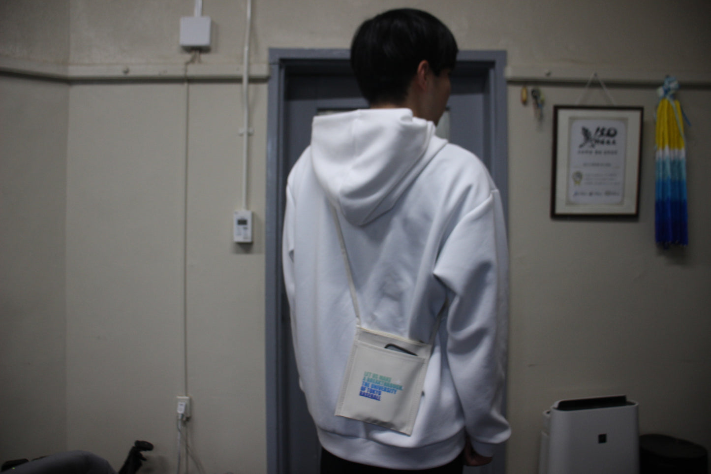 TOKYOBBC Breakthroughミニサコッシュ